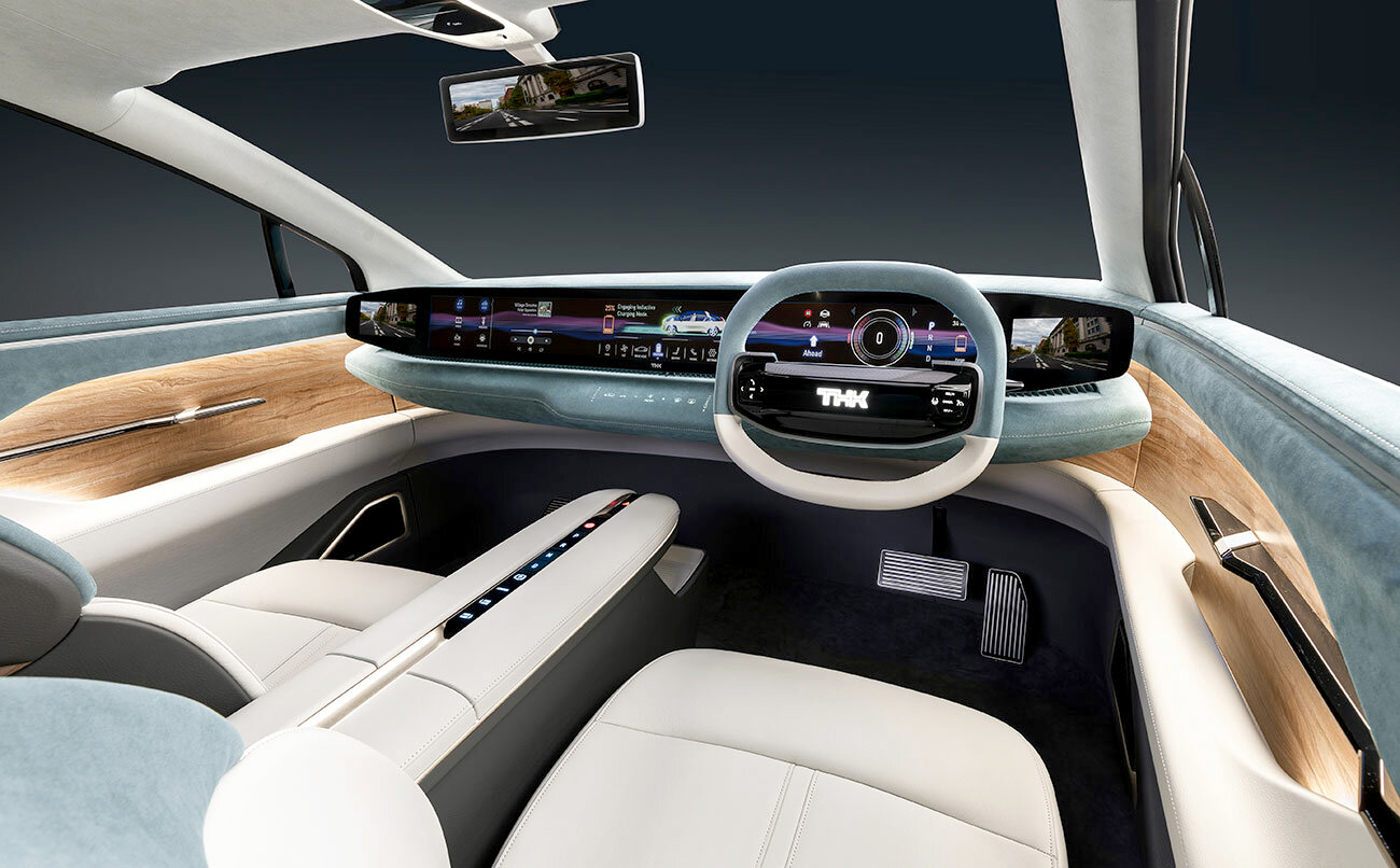 Illustration 3 Clear and uncluttered design of the instrument panel with a large display